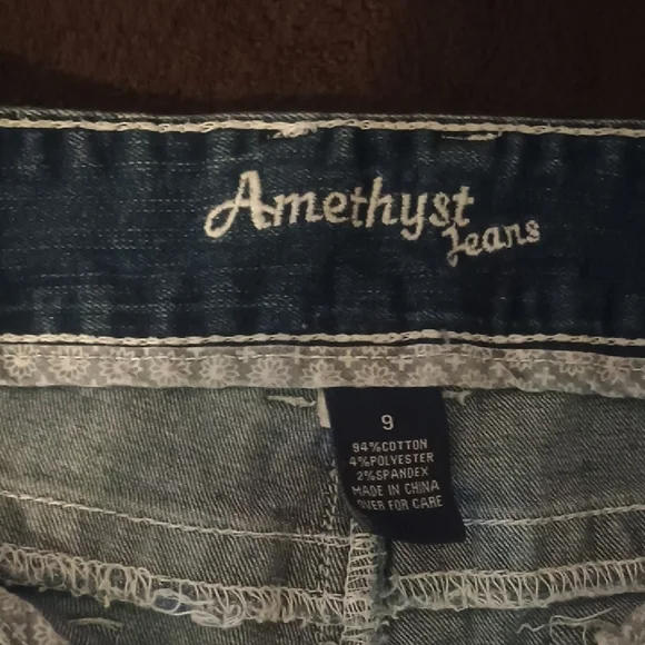 Amethyst Jeans Women's Blue Denim Shorts - Picture 2 of 4